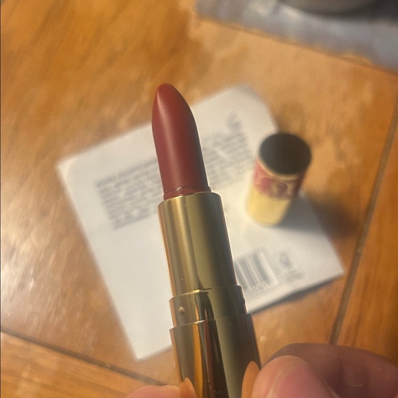 Yves Saint Laurent Lipstick 💄 - Picture 1 of 6